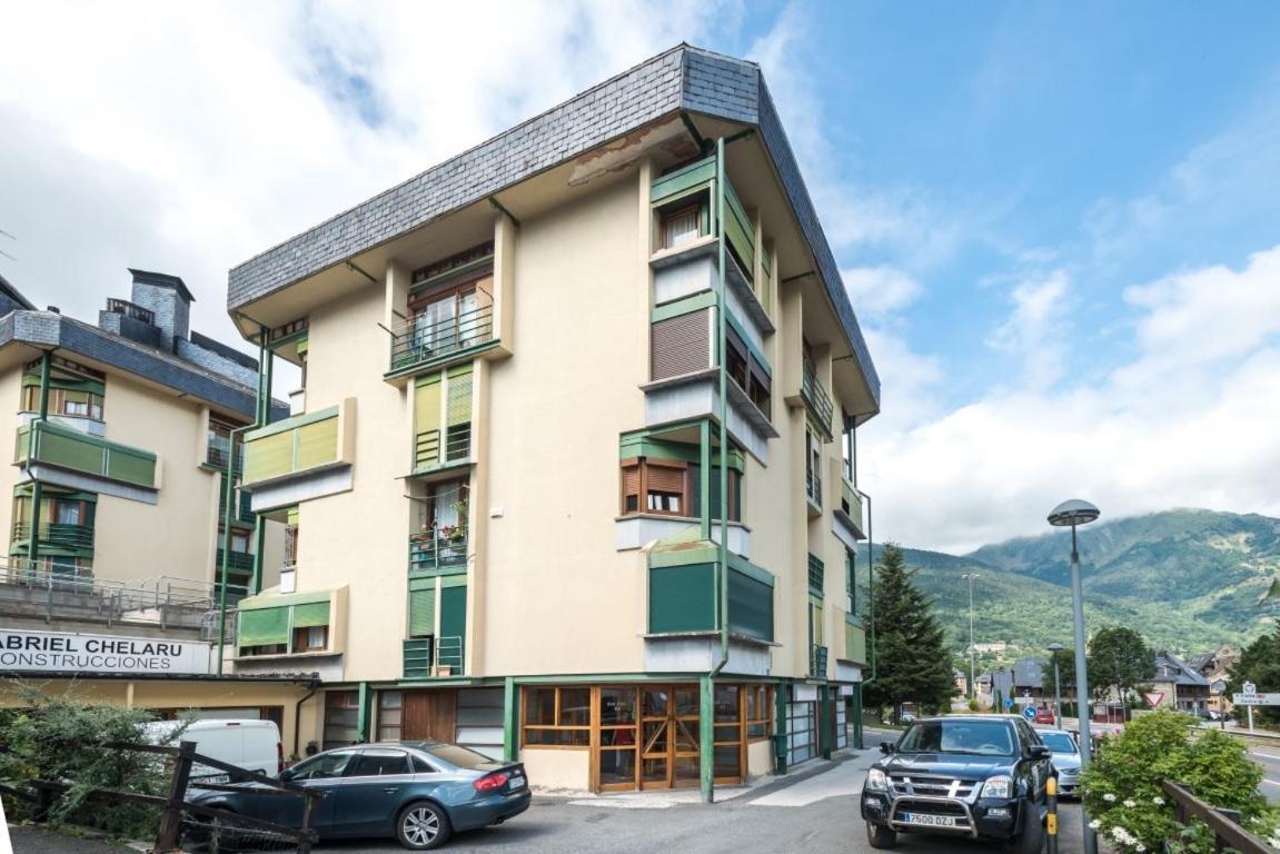 Tuca - Apartamento En Vielha Betren ภายนอก รูปภาพ